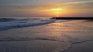 唯美海面的日出日落图片_6