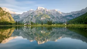 秀丽山川湖泊风景壁纸_2