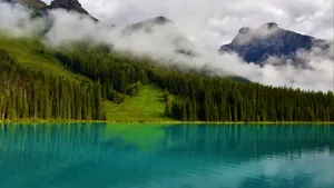 秀丽山川湖泊风景壁纸_8