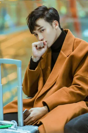 X玖少年团队长伍嘉成图片_1