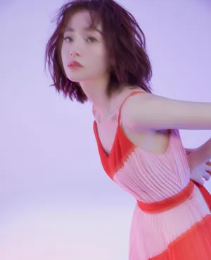 胡冰卿时尚性感写真图片_4