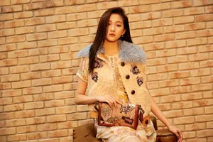 关晓彤性感广告大片写真图片_1