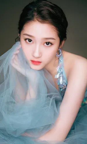 关晓彤性感优雅蓝裙写真图片