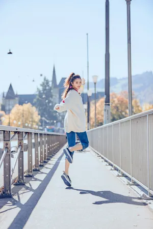 关晓彤瑞士唯美写真高清图片_12