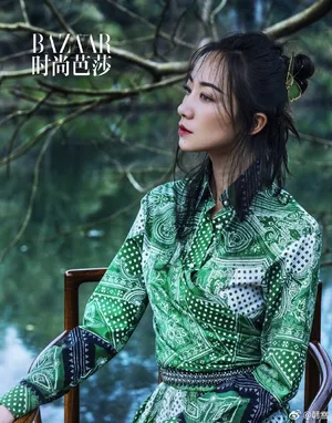 韩雪《时尚芭莎》复古性感写真图片_4