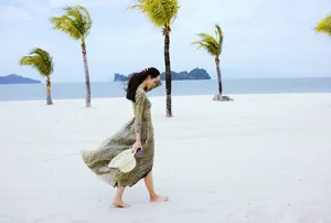 韩雪海岸沙滩性感旅拍写真图片_7
