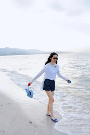 韩雪海边清凉度假写真图片_3
