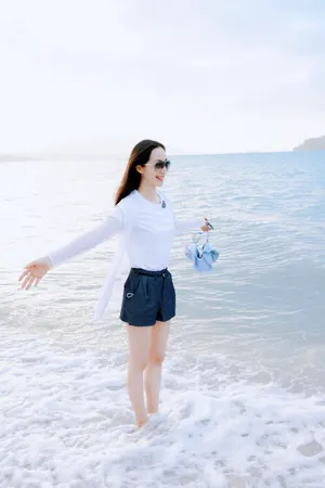 韩雪海边清凉度假写真图片_5