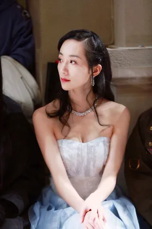 韩雪抹胸开衩长裙迷人性感图片_7