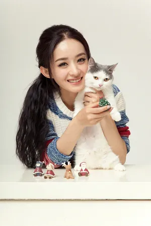赵丽颖可爱喵星人合影写真图片
