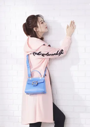 赵丽颖元气甜美少女风写真图片_1