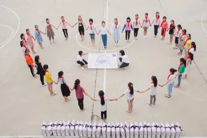 赵丽颖可爱清新性感图片_4