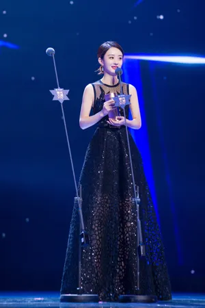 赵丽颖获年度电视剧女演员性感图片