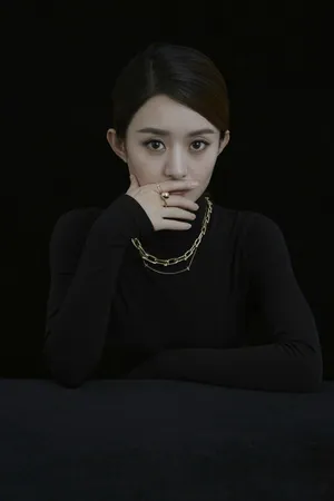 赵丽颖黑白调优雅美丽气质写真图片_2