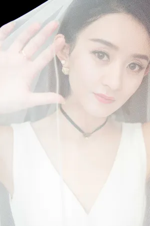 赵丽颖图片：迪奥上海恒隆旗舰店活动照图片