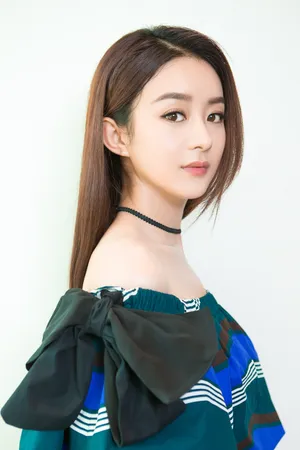赵丽颖小露香肩性感诱惑写真_3
