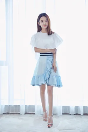 赵丽颖礼服长裙性感图片_2
