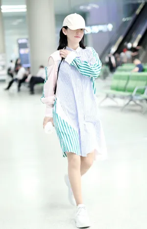 谢娜小清新机场街拍照图片_2