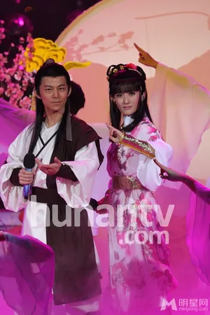 何炅谢娜变身郭靖黄蓉谢娜图片何炅图片_9