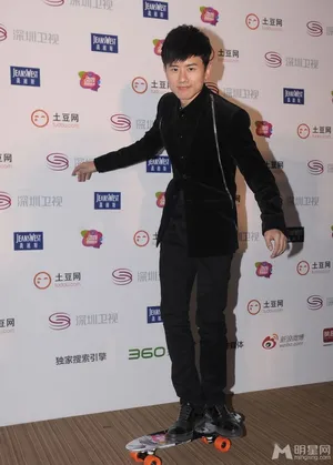 快乐家族现身时尚盛典谢娜张杰大秀甜蜜谢娜图片_5