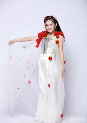 大咖秀封神榜定妆照谢娜扮美艳妲己谢娜图片_5