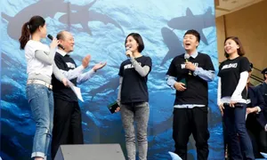 谢娜杜海涛亮相护鲨活动姐弟俩默契十足_5