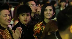 快乐家族现身时尚盛典谢娜张杰大秀甜蜜海涛可爱现身