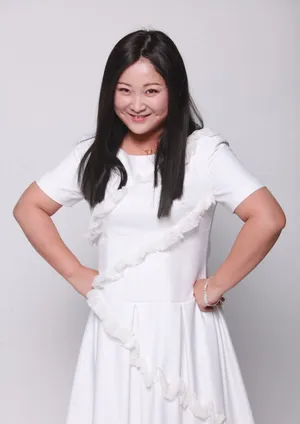 百变大咖秀定妆照何炅谢娜预演徐志摩林徽因_11
