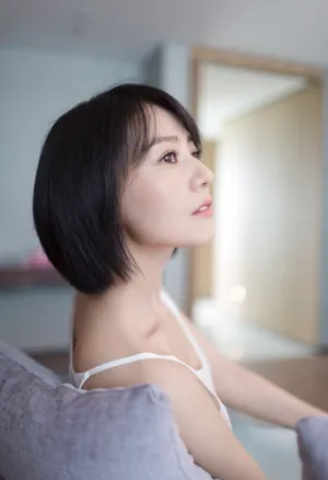 高圆圆性感短发照片_3