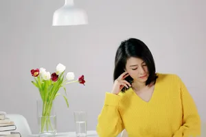 高圆圆街拍图片：优雅知性女神范十足