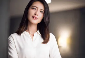高圆圆街拍图片：优雅知性女神范十足_5