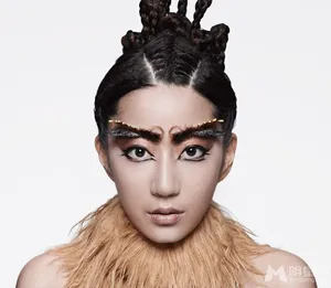 大S高圆圆尚雯婕华人女星为动物全裸代言大盘点_7