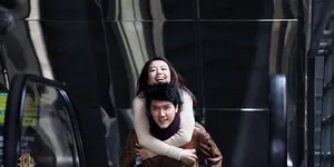 2013年国美推出《我的1876》冯绍峰高圆圆倾情演出_12
