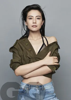高圆圆全新GQ大片性感演绎湿身诱惑_6