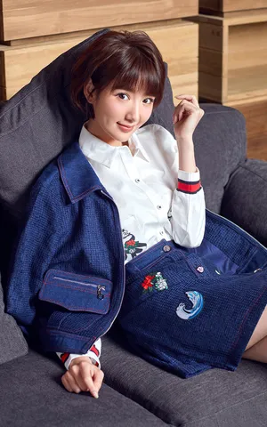 美女明星毛晓彤帅气西装写真图片_6