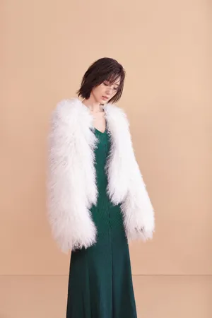 毛晓彤初秋优雅杂志封面写真图片_4
