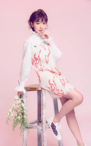 温婉迷人美女毛晓彤写真图片_4
