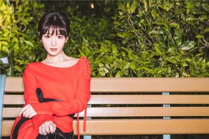红色长裙性感美女毛晓彤精灵仙子清纯美女写真图片_4