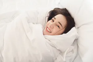 迪丽热巴清新甜美写真图片_4