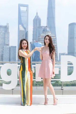 迪丽热巴品牌活动照图片_4