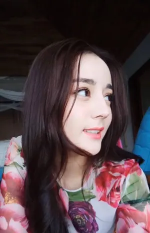 迪丽热巴直播超美图片_6