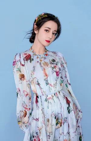 迪丽热巴超美写真图片