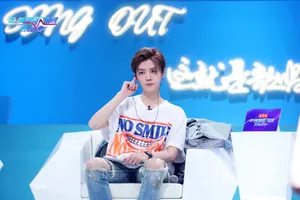 鹿晗《这就是对唱》帅气图片_3