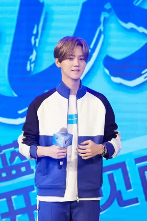 鹿晗帅气图片_7