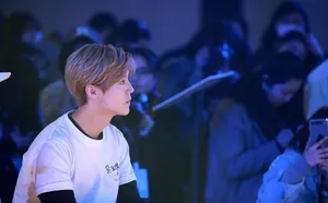 鹿晗帅气高清图片_4
