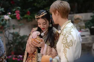 迪丽热巴鹿晗：陆地夫妇美图_7