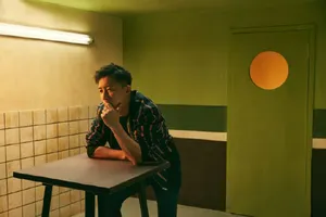 韩庚复古情调时尚大片写真图片_2