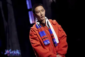 《这就是街舞》韩庚高清花絮剧照图片_1