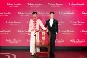 张艺兴第二尊蜡像揭幕现场图片_4