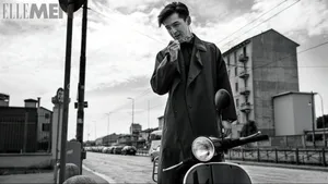 胡歌《ELLEMEN》时尚封面跨越时空的写真_5